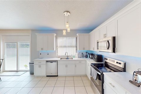 Villa ou maison à vendre à Kissimmee, Floride: 5 chambres, 210.33 m2 № 1253911 - photo 30