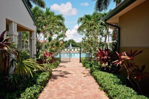 Touwnhouse à vendre à West Palm Beach, Floride: 4 chambres, 212.28 m2 № 1381531 - photo 22