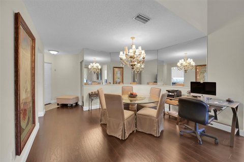 Copropriété à vendre à Coconut Creek, Floride: 2 chambres, 99.41 m2 № 1061085 - photo 10