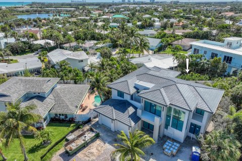 Villa ou maison à vendre à Juno Beach, Floride: 5 chambres, 381.46 m2 № 1061088 - photo 8