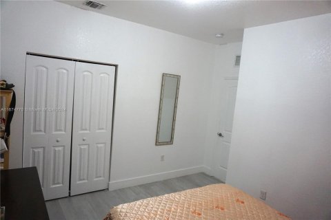 Casa en venta en Homestead, Florida, 4 dormitorios, 192.12 m2 № 1398178 - foto 12