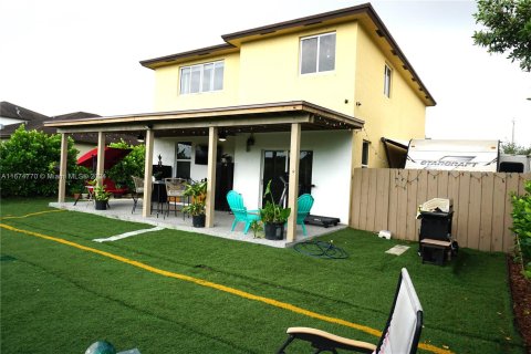 Casa en venta en Homestead, Florida, 4 dormitorios, 192.12 m2 № 1398178 - foto 28