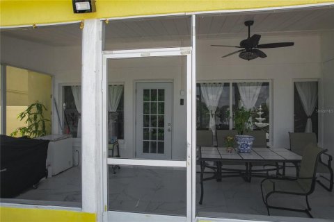 Casa en venta en Orlando, Florida, 4 dormitorios, 170.75 m2 № 1391168 - foto 27