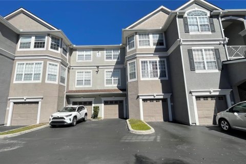 Condominio en venta en Orlando, Florida, 2 dormitorios, 100.06 m2 № 1034592 - foto 1