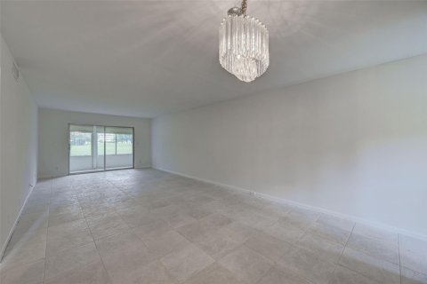 Copropriété à vendre à Coconut Creek, Floride: 2 chambres, 107.95 m2 № 1026994 - photo 27