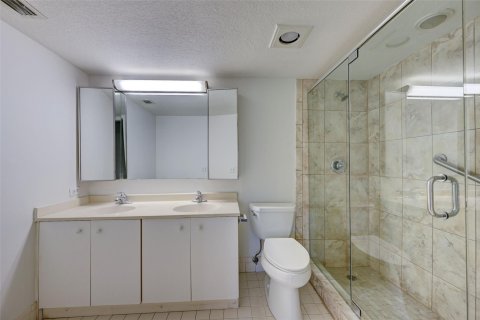 Copropriété à vendre à Coconut Creek, Floride: 2 chambres, 107.95 m2 № 1026994 - photo 30