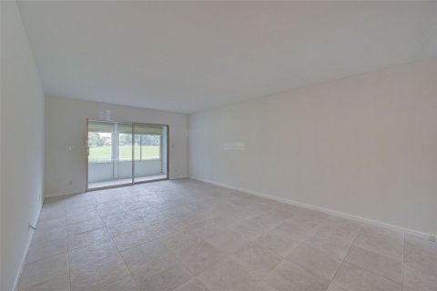 Copropriété à vendre à Coconut Creek, Floride: 2 chambres, 107.95 m2 № 1026994 - photo 26