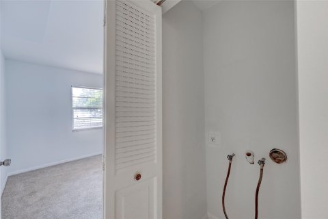 Copropriété à vendre à Coconut Creek, Floride: 2 chambres, 107.95 m2 № 1026994 - photo 18