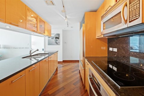 Condominio en venta en Miami Beach, Florida, 2 dormitorios, 111.48 m2 № 1242047 - foto 7