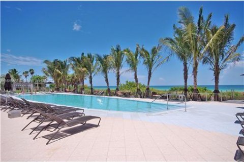 Copropriété à vendre à Miami Beach, Floride: 2 chambres, 111.48 m2 № 1242047 - photo 28