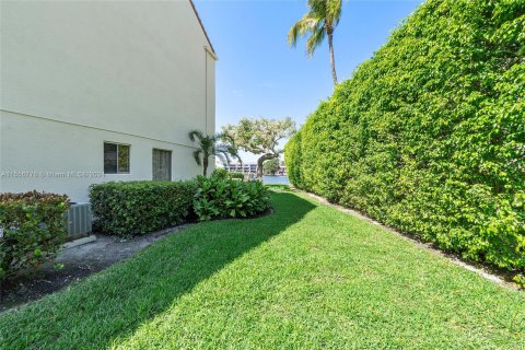 Townhouse in Delray Beach, Florida 2 bedrooms, 121.79 sq.m. № 1078318 - photo 11
