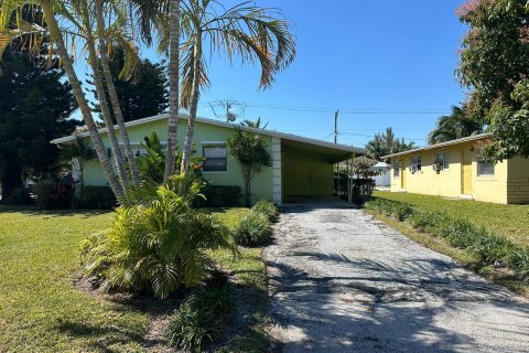 Commercial property in Delray Beach, Florida 144.18 sq.m. № 1042956 - photo 3