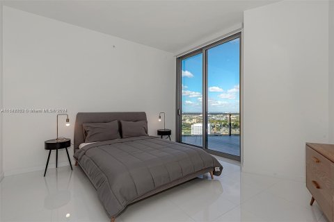 Copropriété à vendre à Miami, Floride: 3 chambres, 201.13 m2 № 1269496 - photo 23