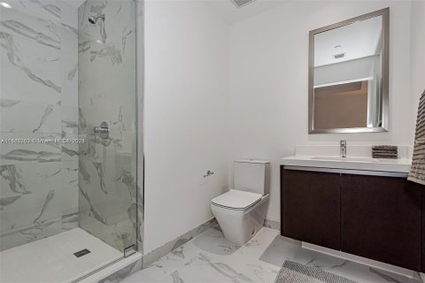 Copropriété à vendre à Miami, Floride: 3 chambres, 201.13 m2 № 1269496 - photo 13