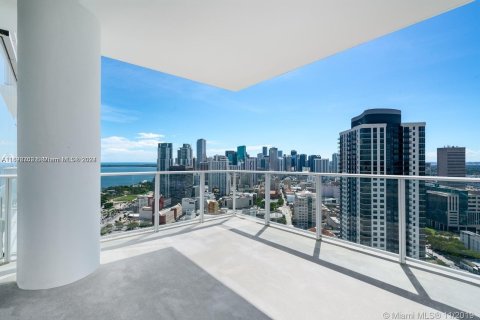 Condo in Miami, Florida, 3 bedrooms  № 1269496 - photo 30