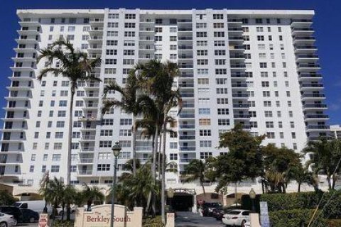 Condominio en alquiler en Fort Lauderdale, Florida, 1 dormitorio, 92.44 m2 № 1045441 - foto 7