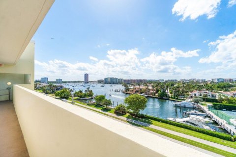 Condo in Boca Raton, Florida, 2 bedrooms  № 1092786 - photo 14