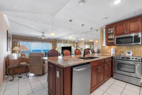 Condo in Boca Raton, Florida, 2 bedrooms  № 1092786 - photo 27