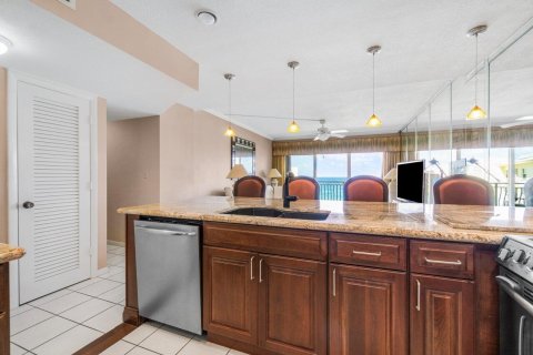 Condo in Boca Raton, Florida, 2 bedrooms  № 1092786 - photo 26