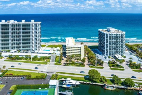 Copropriété à vendre à Boca Raton, Floride: 2 chambres, 104.98 m2 № 1092786 - photo 12