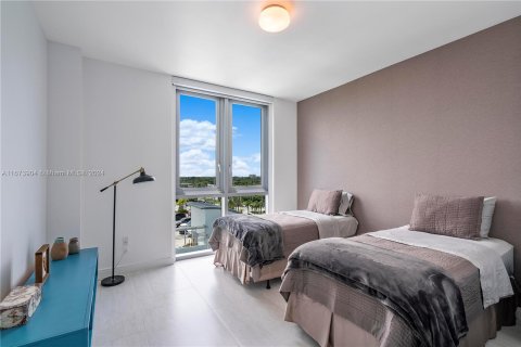 Copropriété à vendre à North Miami Beach, Floride: 2 chambres, 181.9 m2 № 1401314 - photo 20