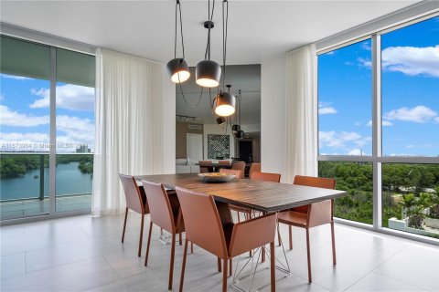 Condominio en venta en North Miami Beach, Florida, 2 dormitorios, 181.9 m2 № 1401314 - foto 10