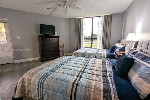 Condo in Tamarac, Florida, 1 bedroom  № 1050935 - photo 7