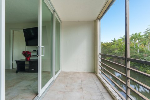 Condominio en venta en Oakland Park, Florida, 2 dormitorios, 90.58 m2 № 1038153 - foto 29