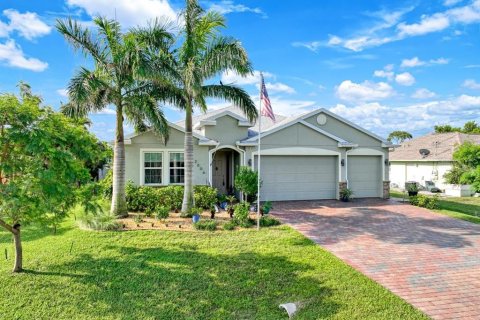 Casa en venta en Cape Coral, Florida, 3 dormitorios, 219.34 m2 № 1090856 - foto 27
