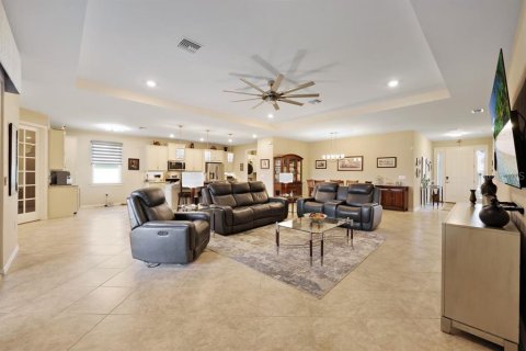 Villa ou maison à vendre à Cape Coral, Floride: 3 chambres, 219.34 m2 № 1090856 - photo 19