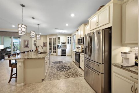 Casa en venta en Cape Coral, Florida, 3 dormitorios, 219.34 m2 № 1090856 - foto 5