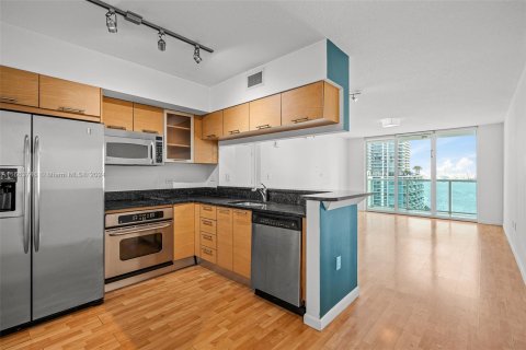 Copropriété à vendre à Miami, Floride: 2 chambres, 103.12 m2 № 1375394 - photo 5