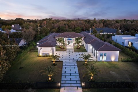 Villa ou maison à vendre à Pinecrest, Floride: 7 chambres, 639.07 m2 № 1030860 - photo 7