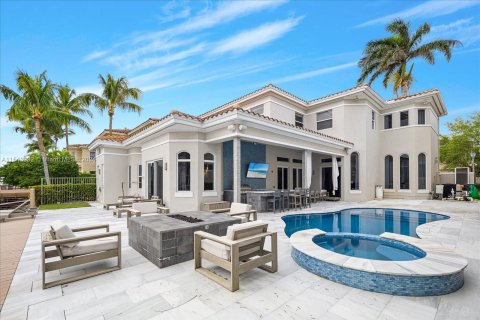 Villa ou maison à vendre à Hollywood, Floride: 6 chambres, 436.83 m2 № 1045077 - photo 23