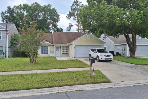 Casa en venta en Brandon, Florida, 3 dormitorios, 114.46 m2 № 1308503 - foto 1