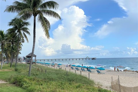 Copropriété à vendre à Deerfield Beach, Floride: 1 chambre, 71.07 m2 № 1171071 - photo 1