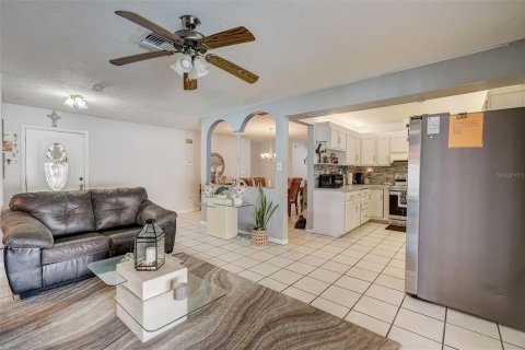Villa ou maison à vendre à Clewiston, Floride: 4 chambres, 201.04 m2 № 1032399 - photo 8