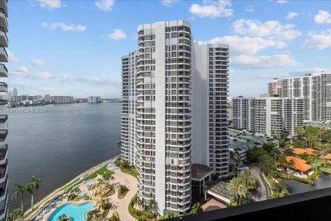 Copropriété à vendre à Aventura, Floride: 1 chambre, 79.62 m2 № 1240721 - photo 4