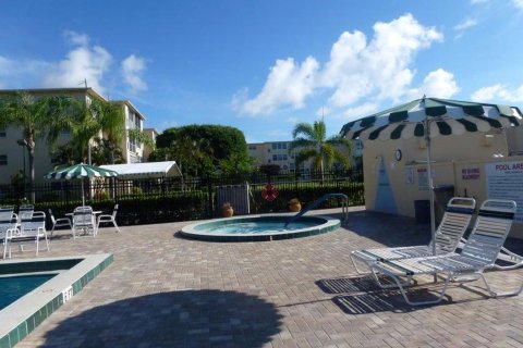 Condo in Boynton Beach, Florida, 1 bedroom  № 1207423 - photo 25