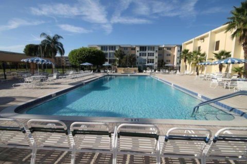 Condominio en venta en Boynton Beach, Florida, 1 dormitorio, 70.42 m2 № 1207423 - foto 27