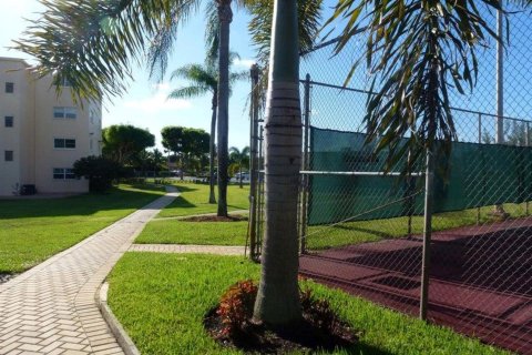 Condominio en venta en Boynton Beach, Florida, 1 dormitorio, 70.42 m2 № 1207423 - foto 17