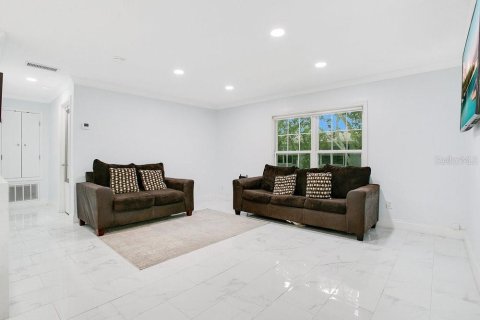 Condominio en venta en Orlando, Florida, 1 dormitorio, 59.09 m2 № 1205851 - foto 4