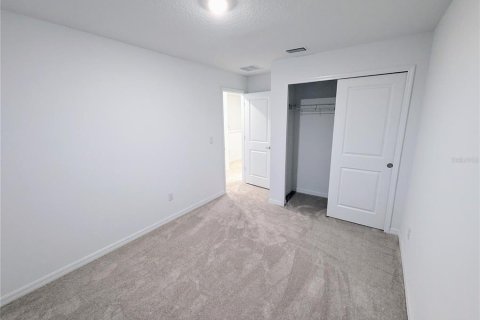 Townhouse in Wesley Chapel, Florida 3 bedrooms, 142.42 sq.m. № 1371277 - photo 21