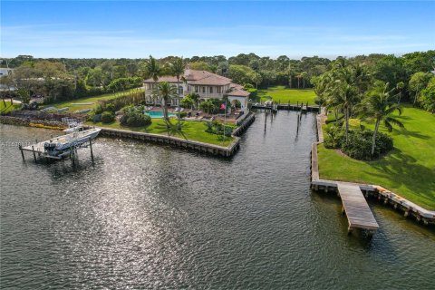 Villa ou maison à vendre à Palm Beach Gardens, Floride: 4 chambres, 624.12 m2 № 1044653 - photo 2