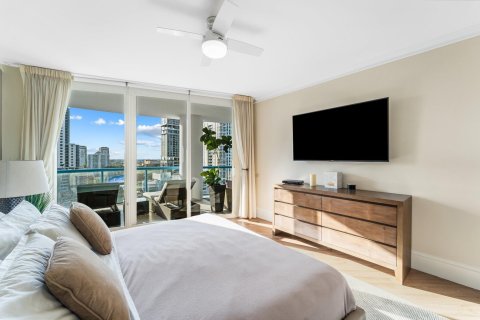 Condo in Fort Lauderdale, Florida, 2 bedrooms  № 1045770 - photo 29