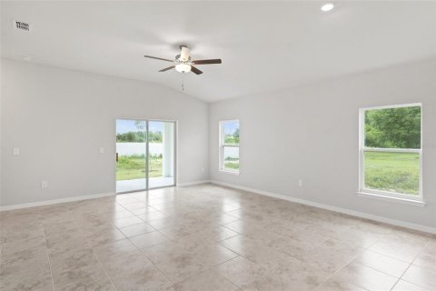 Casa en venta en Lehigh Acres, Florida, 4 dormitorios, 157.1 m2 № 1090093 - foto 8