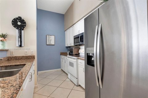 Copropriété à vendre à Miami, Floride: 2 chambres, 104.98 m2 № 1326008 - photo 13