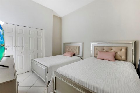 Condominio en venta en Miami, Florida, 2 dormitorios, 104.98 m2 № 1326008 - foto 26