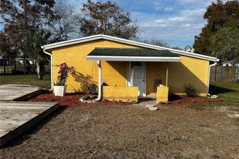 House in Okeechobee, Florida 4 bedrooms, 160.44 sq.m. № 1242975 - photo 2