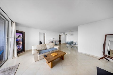 Copropriété à vendre à Aventura, Floride: 2 chambres, 99.68 m2 № 1328748 - photo 7